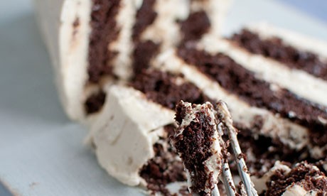 Chocolate cookie fridge cake