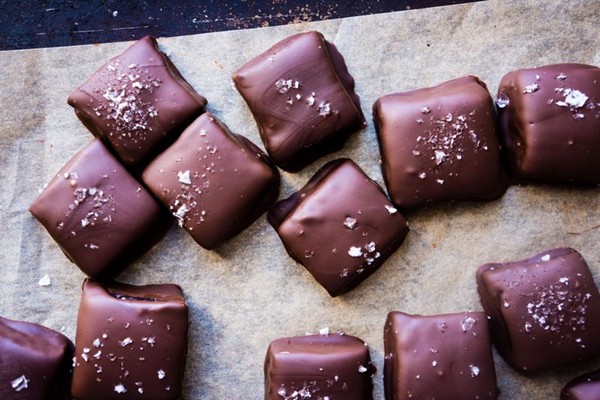 Chocolate-covered chocolate caramels