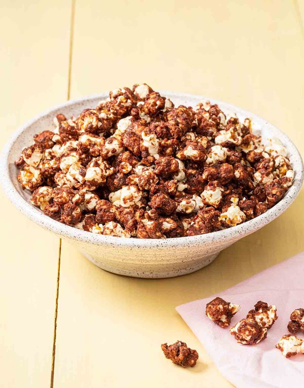 Chocolate-covered popcorn