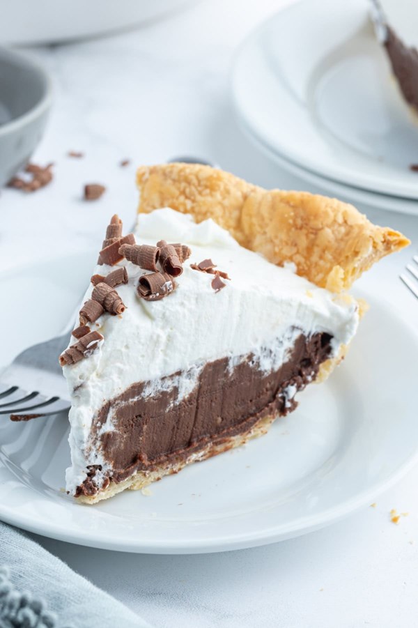 Chocolate cream pie