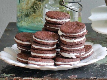 Chocolate cream sandwiches