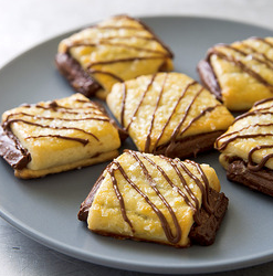 Chocolate croissant cookies