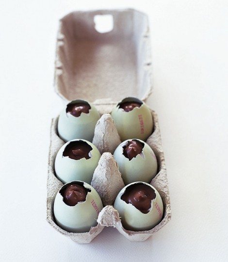 Chocolate custard eggs