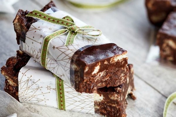Chocolate dog slice