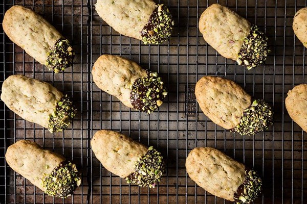 Chocolate-dunked pistachio shortbread
