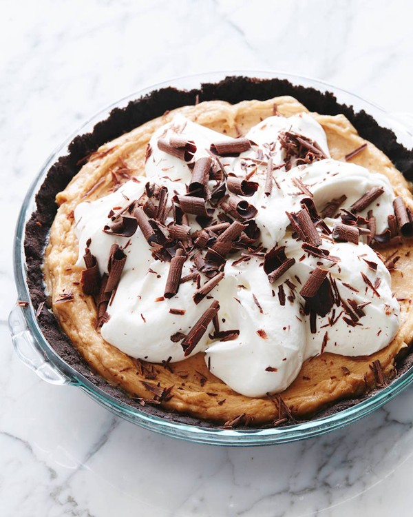 Chocolate dusted peanut butter pie