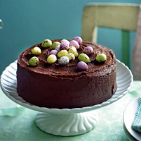 Chocolate Easter cake