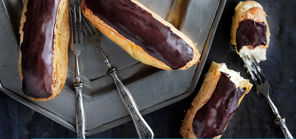Chocolate éclairs 