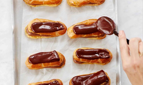 Chocolate eclairs