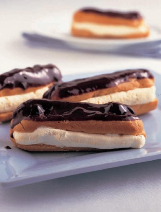 Chocolate éclairs 