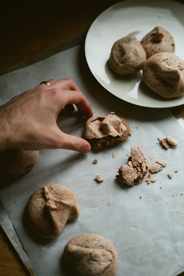 Chocolate “forgotten cookies”