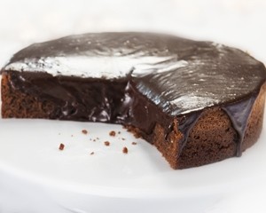 Chocolate fudge cake
