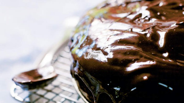 Chocolate fudge cake
