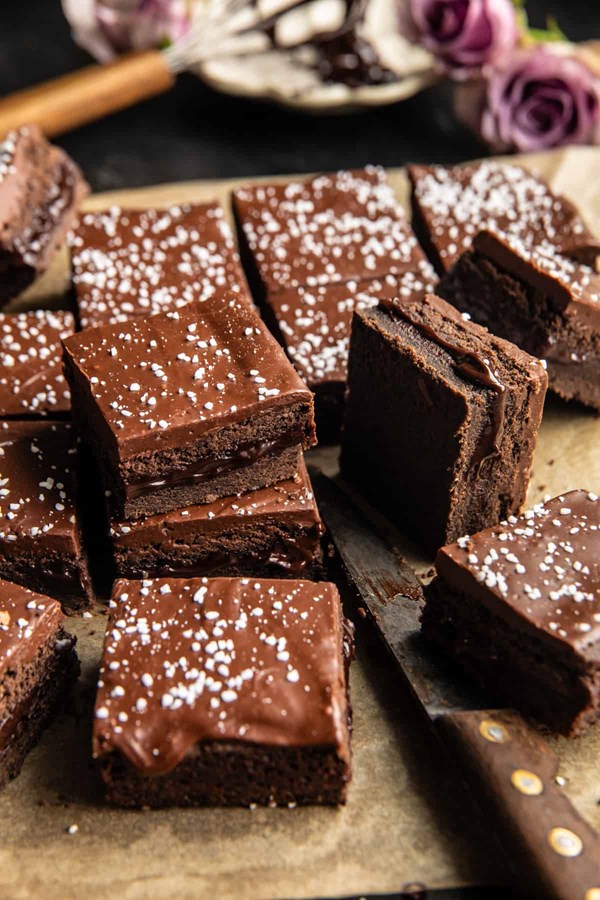 Chocolate fudge Pop Tart bars