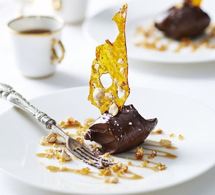 Chocolate ganache & salted caramel brittle