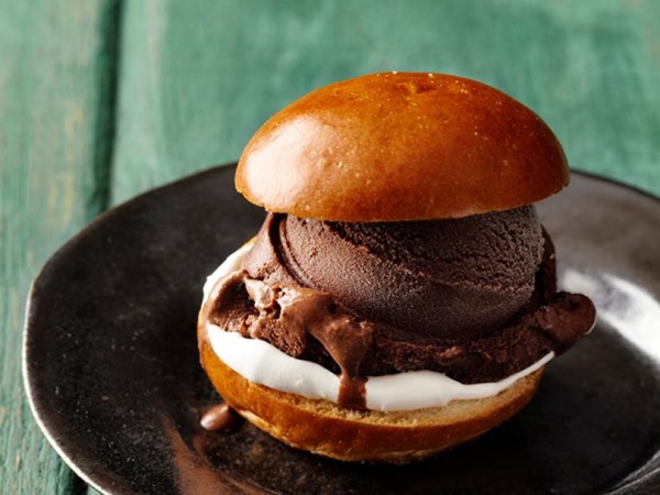 Chocolate gelato sandwiches
