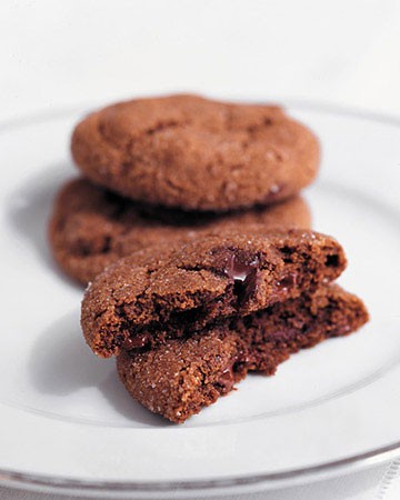 Chocolate-gingerbread cookies