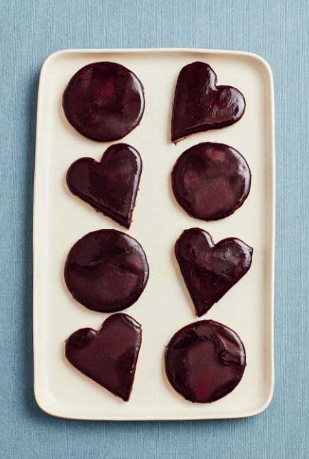 Chocolate-glazed Polish gingerbread (Katarzynki)