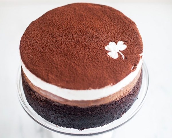 Chocolate Guinness cake with White Knight frosting