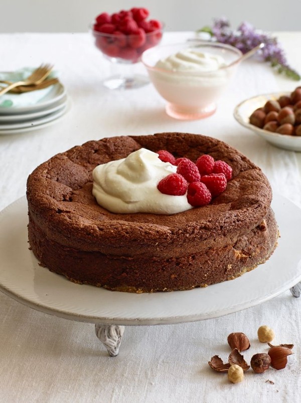 chocolate hazelnut torte