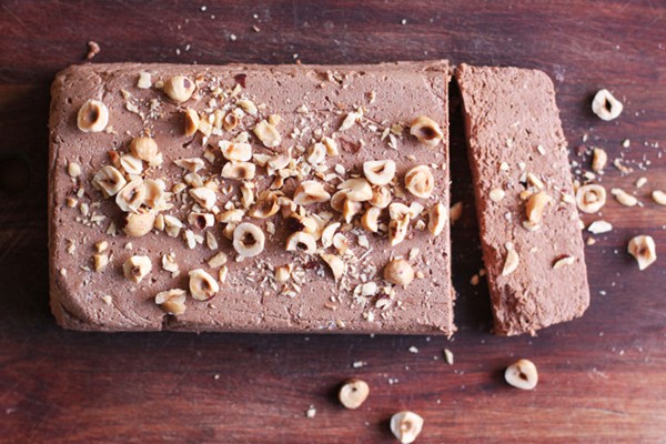 Chocolate-hazelnut frozen dessert (Gianduia semifreddo)