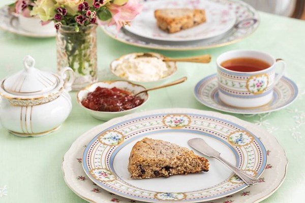 Chocolate-hazelnut scones