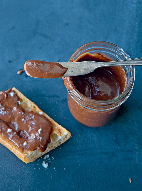Chocolate hazelnut spread