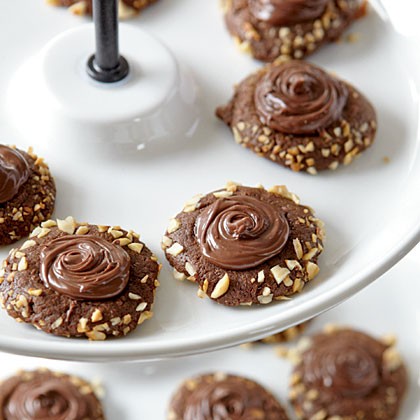 Chocolate-hazelnut thumbprints
