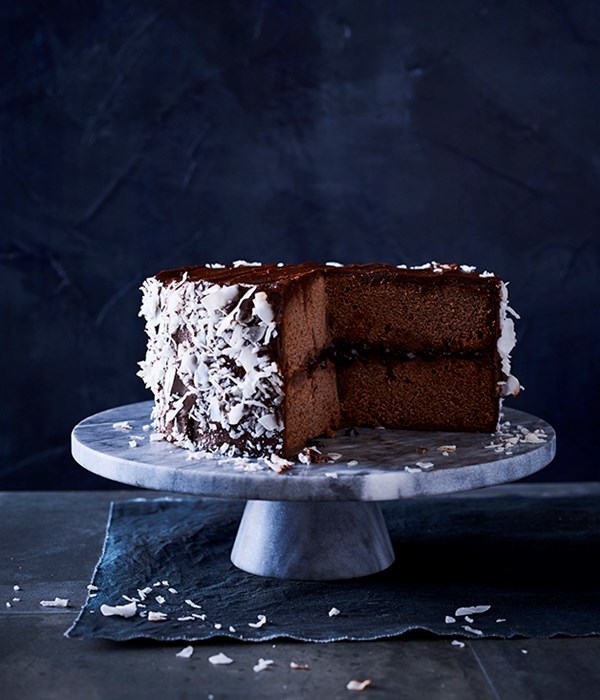 Chocolate lamington cake