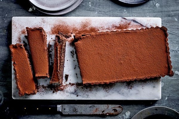 Chocolate licorice tart