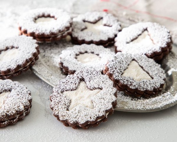 Chocolate Linzer cookies