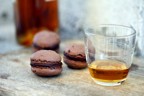 Chocolate macarons