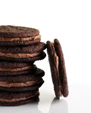 Chocolate malt sandwiches