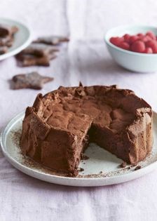 Chocolate meringue mousse cake