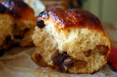 Chocolate mincemeat sticky buns