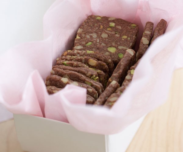 Chocolate-nut wafers