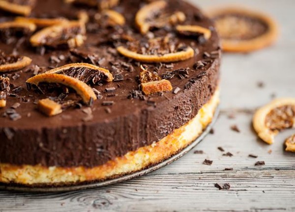 Chocolate orange pudding with orange crisps