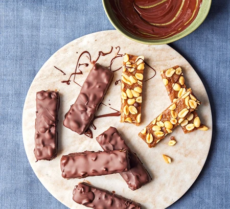 Chocolate, peanut and date bars