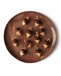 Chocolate-peanut butter acorns