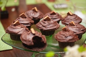 Chocolate-peanut butter cupcakes