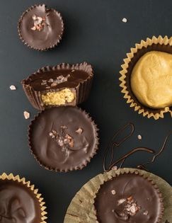Chocolate peanut butter cups
