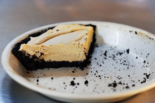 Chocolate-peanut butter pie