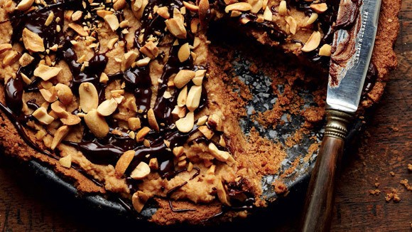 Chocolate-peanut butter pie