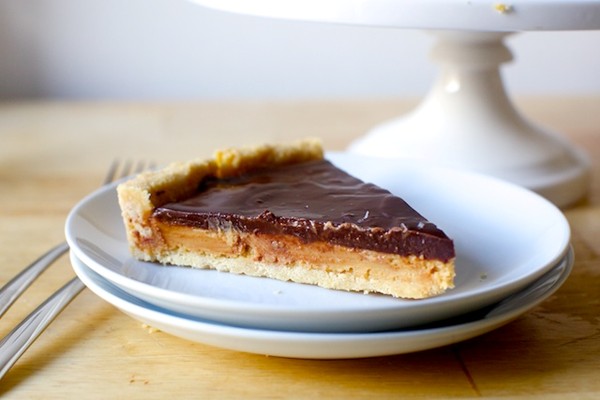 Chocolate peanut butter tart, Tagalongs-style