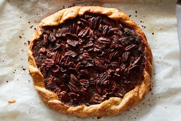 Chocolate pecan galette