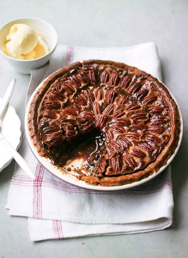 Chocolate pecan pie