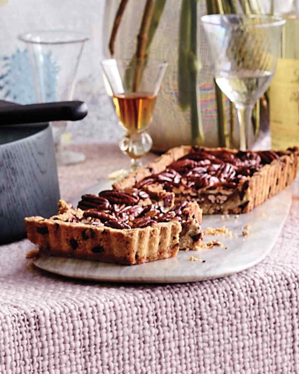Chocolate-pecan tart