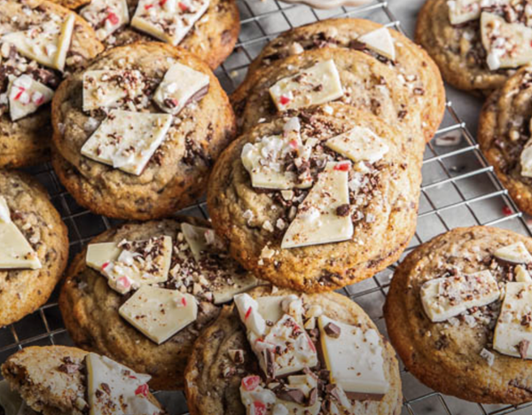 Chocolate-peppermint bark cookies