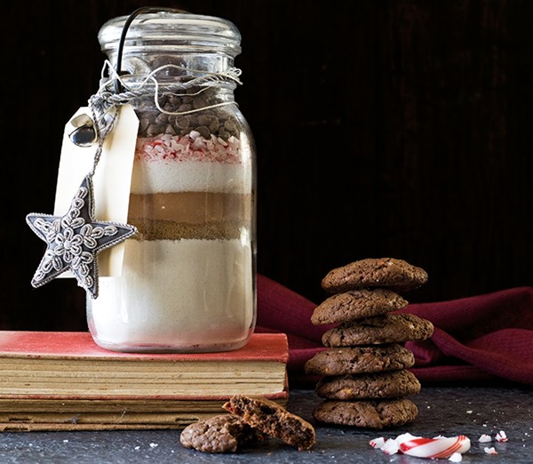 Chocolate peppermint bliss 'cookies in a jar'