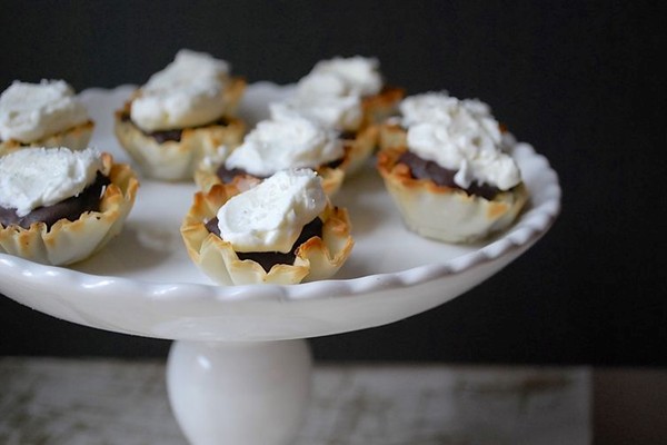 Chocolate peppermint phyllo tarts